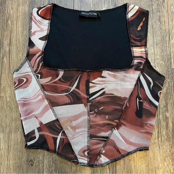 PrettyLittle Thing Mesh Sleeveless Brown Printed Cropped Square Neck Top Shirt 4 - Picture 1 of 8